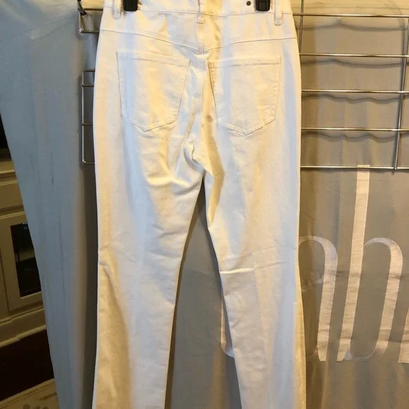 Cabi 5th Avenue Jean - Picture 2 of 2